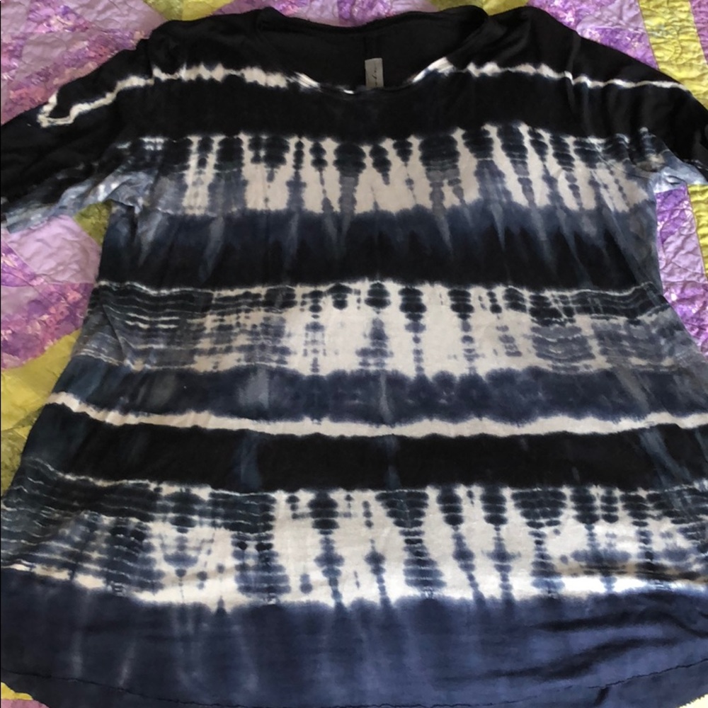 Raquel Allegra basic T